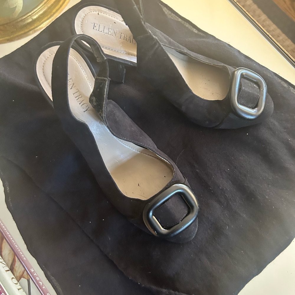 Ellen Tracy Black Slingback Heels with Buckle